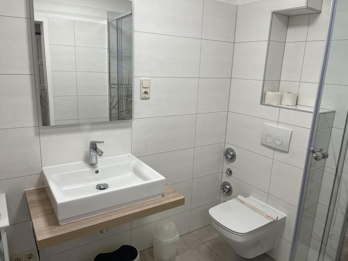 Strandnahe Ferienwohnung Mit Balkon - Strandresidenz Brandenburg Fewo 29 Goehren  Buitenkant foto